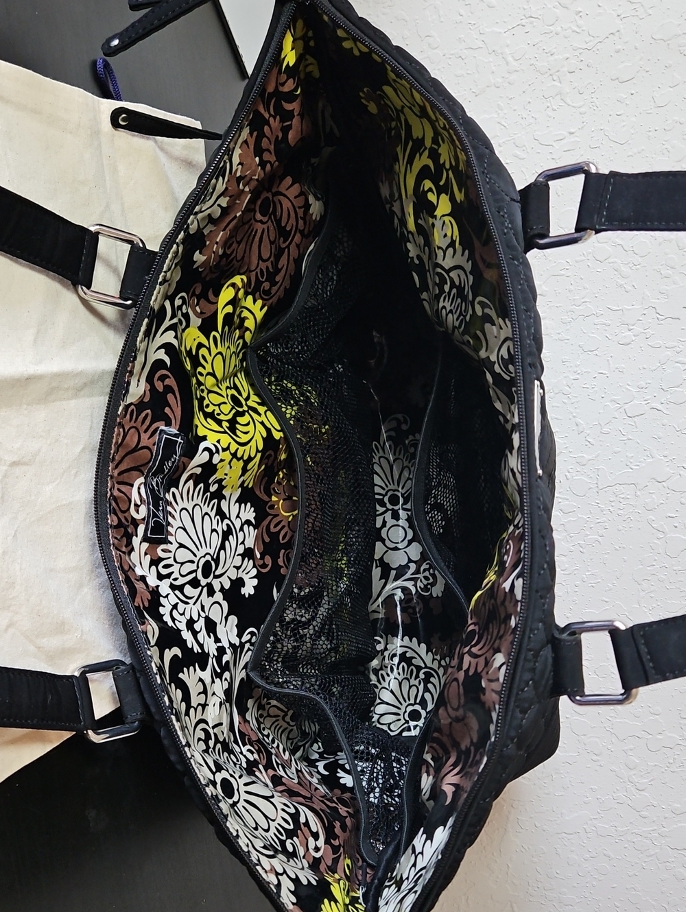 Vera Bradley Black Quilted Plastic Lined Diaper Bag/Tote Bag, Microfiber - Picture 8 of 11